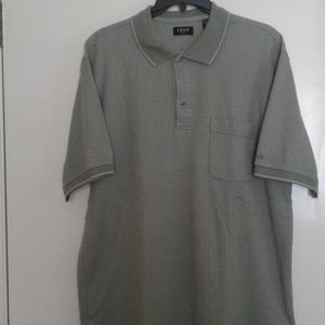 Izod 83% cotton and 17 % polyester.